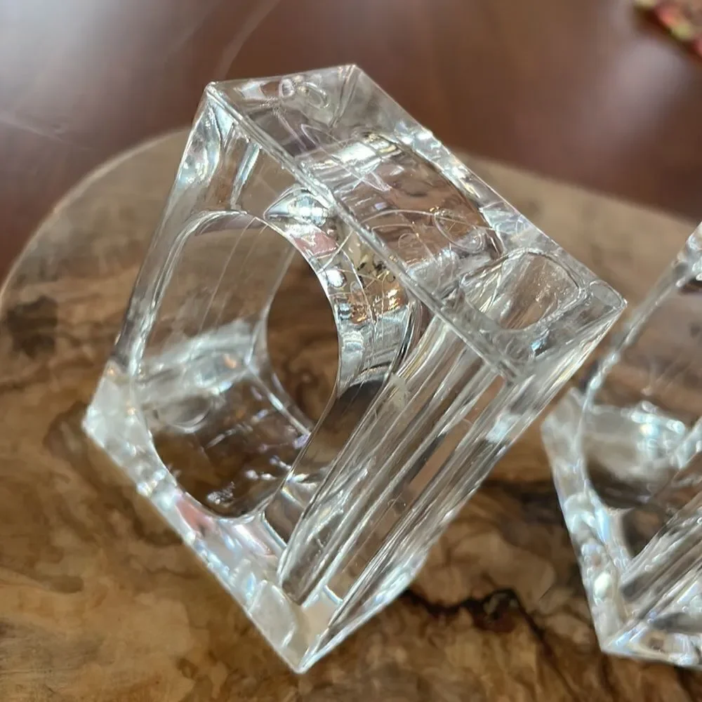 Set of 5 Acrylic Bud Vase Napkin Rings
